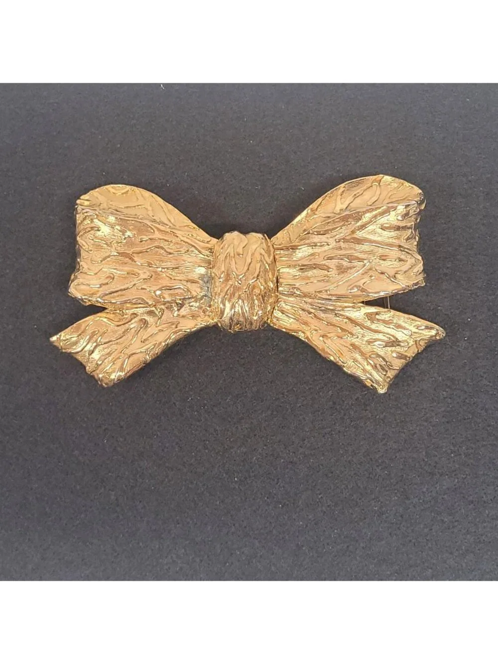 Mimi Di N 2 Piece Bow Belt Buckle 1987 Gold Tone 5 3/4